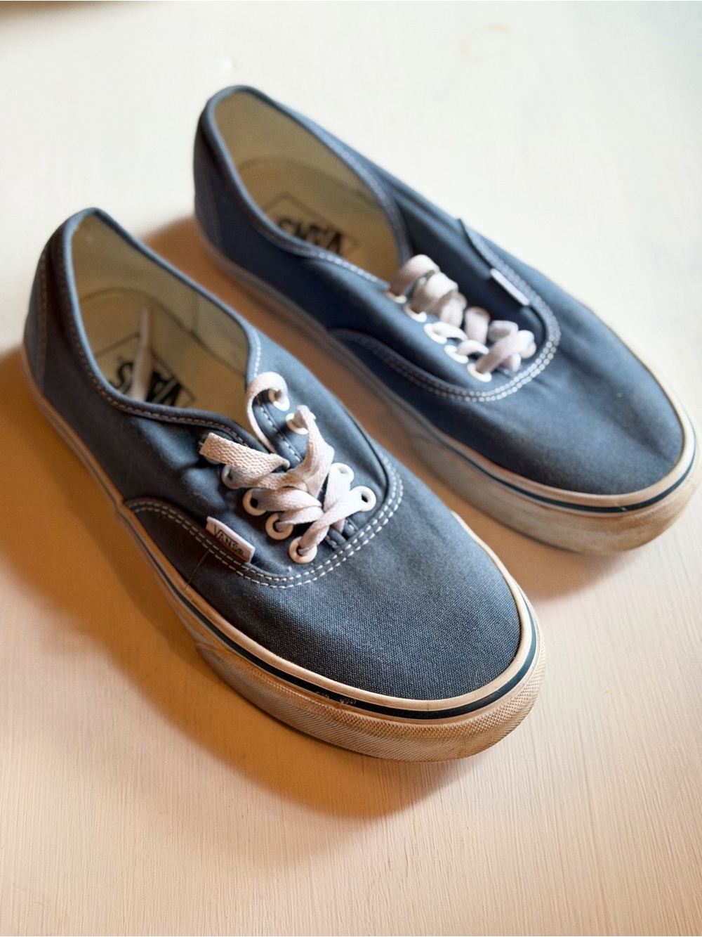 Vans Authentic Blue Canvas Low Top Sneakers Men’s 8.5 Women’s 10 Classic